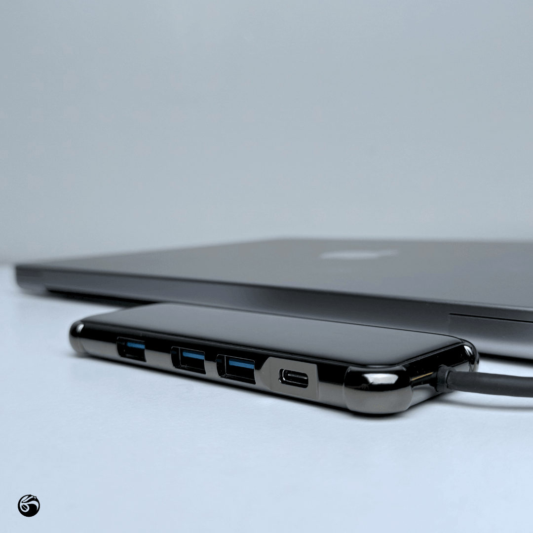 5 Girişli TYPE-C'den USB'ye Dönüştürücü HUB + 4K HDMI Girişli Adaptör +  TYPE-C Girişi