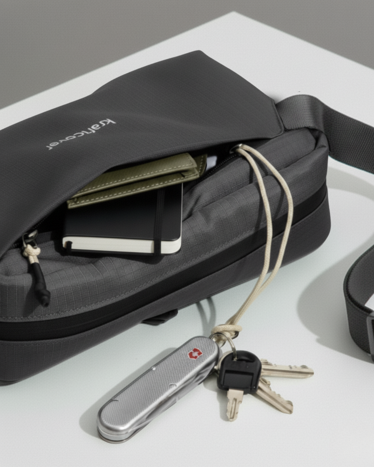 Rove Sling / Çapraz Çanta (Ash) - yakın çekim