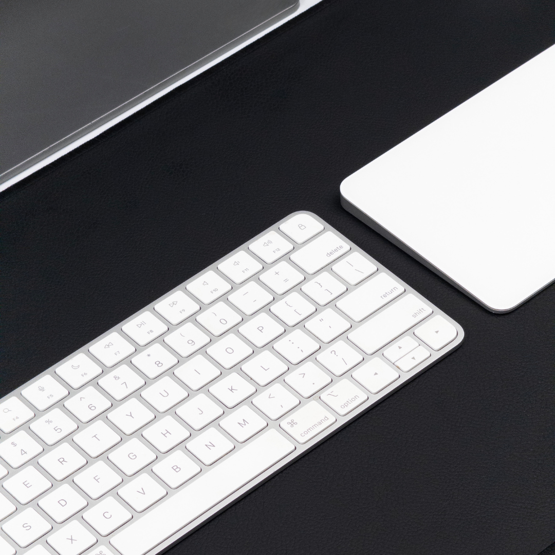 Noctis Siyah Deri Masa Matı