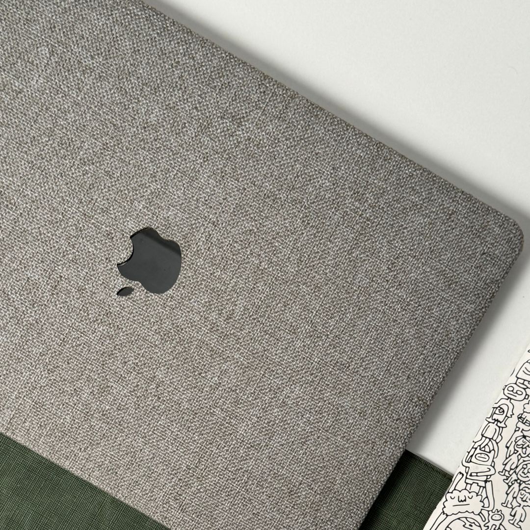 Pewter Gri Macbook Kılıfı - Ön & Arka Kapak