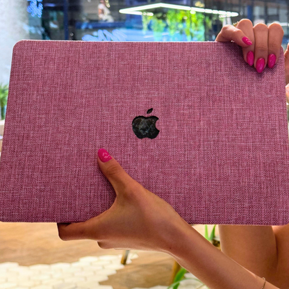 Pixie Pembe MacBook Kılıfı - Ön & Arka Kapak